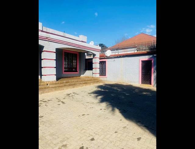 3 BEDROOM PROPERTY TO RENT IN BEZUIDENHOUT VALLEY